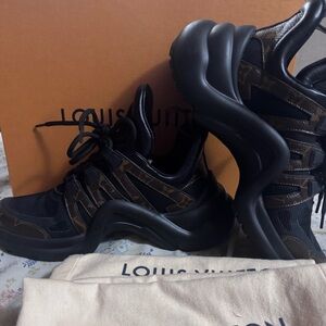 LV Archlight Sneaker